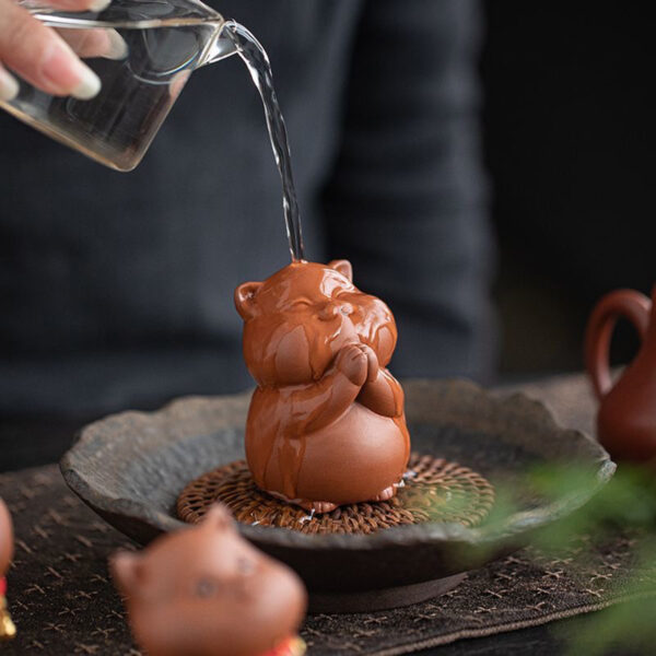 Whimsical Cat Zisha Tea Pet
