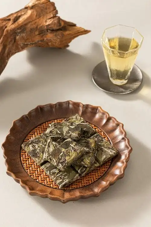 white tea shots