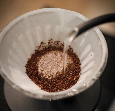 dark tea caffeine content