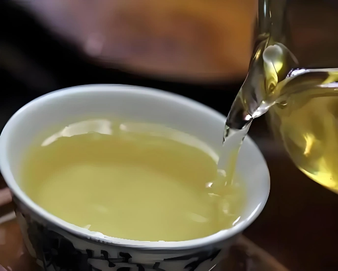 white tea antioxidants